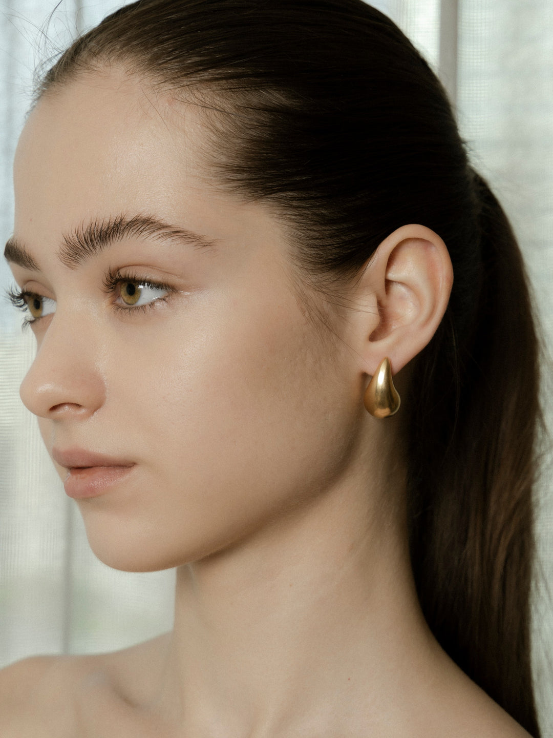 Gleam Teardrop Studs earring Silver Post