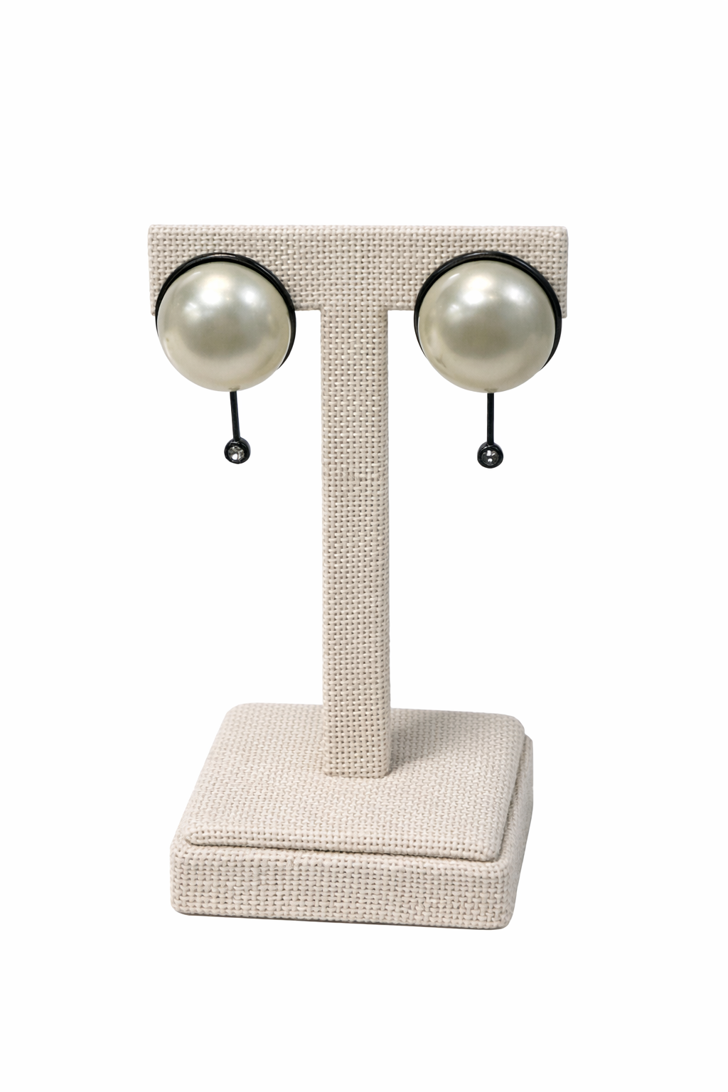 Luna Noir Pearl Drop Earrings