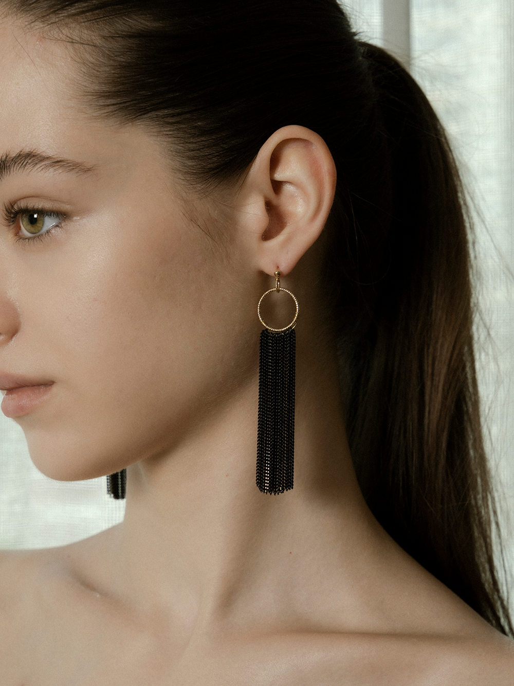 Midnight Swing Tassel Earrings 14k gold plated 2 Colors